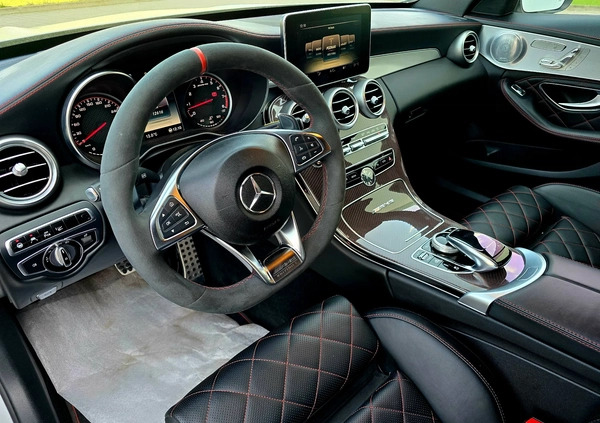 Mercedes-Benz Klasa C cena 299999 przebieg: 11000, rok produkcji 2015 z Poznań małe 781